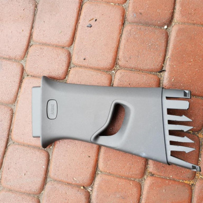 Obudowa osłona słupka prawa Insignia B 17r