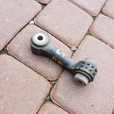 Wahacz tył tylny stabilizator Opel Insignia B 2017