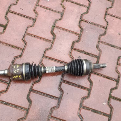 Półoś półóśka przednia lewa 192KM OPC 1.6T Corsa D