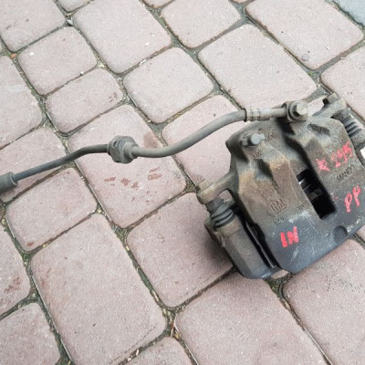 Zacisk przód przedni prawy Opel Insignia 13219199