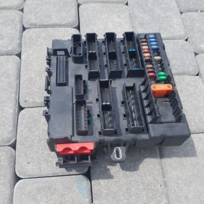 SKRZYNKA MODUŁ BSI OPEL VECTRA C 13189921ER