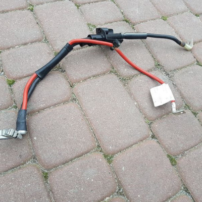 Klema przewód akumulatora Passat B8 5Q0971228K