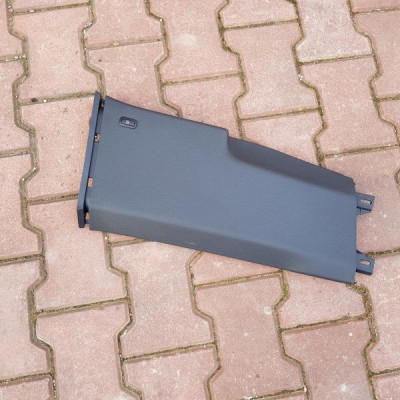 Osłona poszycie słupka Passat B8 2017r 3G0867292B