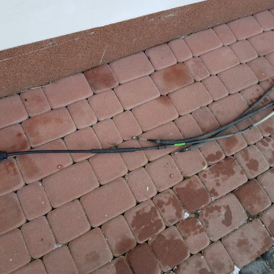 Linka hamulca ręcznego Opel Insignia 23227765