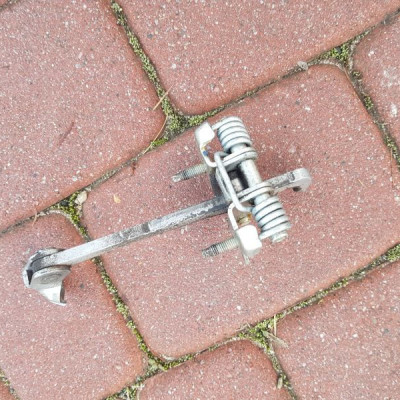 Ogranicznik drzwi przód Movano Master