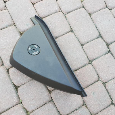 Obudowa boczek brązowy Opel Insignia 13275267