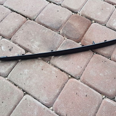 Listwa wykończeniowa drzwi Opel Zafira C 13308160