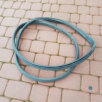 Uszczelka drzwi tył tylna lewa Opel Meriva A