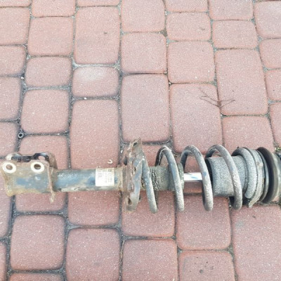 Amortyzator przedni prawy Opel Meriva A 13225455