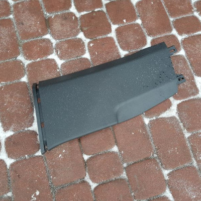 Osłona obudowa słupka lewa Passat B8 3G0867291B