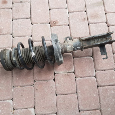 Amortyzator przód lewy Opel Insignia 13245964