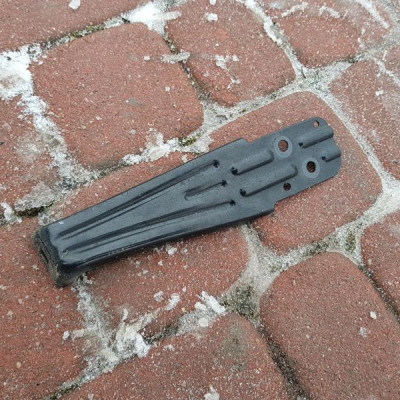 Mocowanie zderzaka tył lewe Passat B8 3G0809235