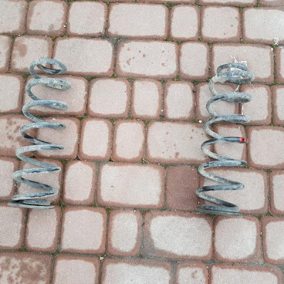 Sprężyna tył tylna SEDAN Passat B8 2017r 2.0TDI