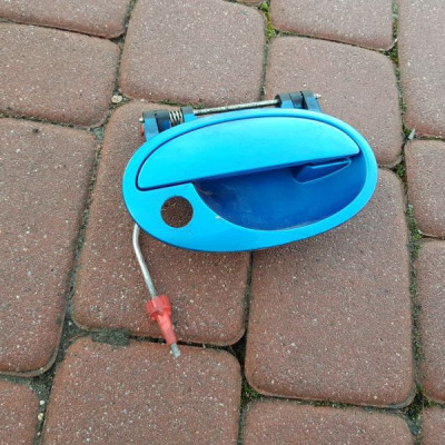 Klamka drzwi prawy przód Opel Meriva A 22175