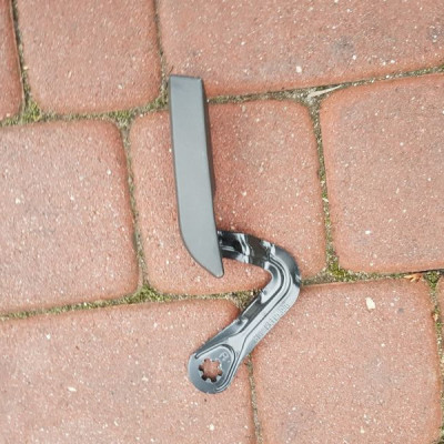 Rączka regulacji fotela Opel Insignia 13315396