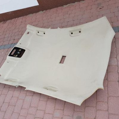 Podsufitka krem kremowa hatchback Opel Insignia