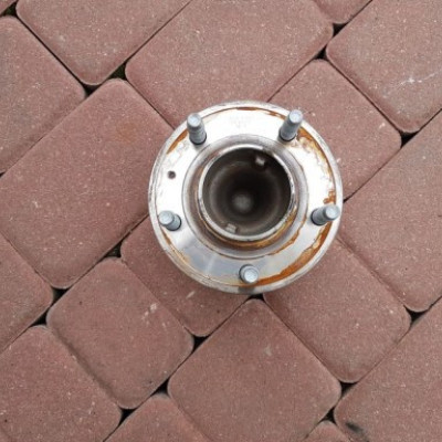 Piasta łożysko tył Opel Zafira C Astra J 13591999