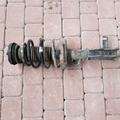Amortyzator przód prawy Opel Insignia 22830751