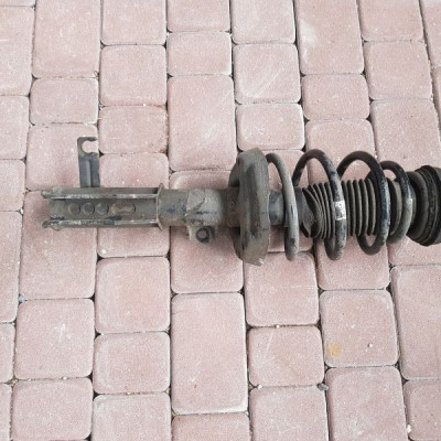 Amortyzator przód lewy Opel Insignia 22830749