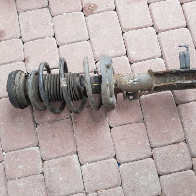 Amortyzator przód prawy Opel Insignia 13245967