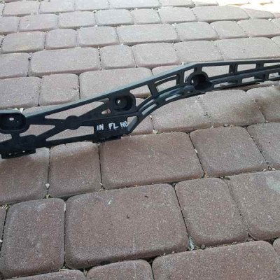 Ślizg tył prawy Opel Insignia Hatchback 22793772