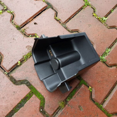 Plastik obudowa AUX Opel Astra J IV 13262613