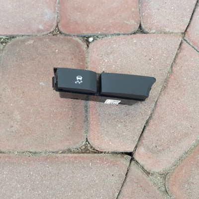 Przełącznik włącznik ESP Opel Astra J IV 13288072