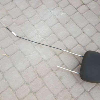 Zagłówek fotela Opel Astra J IV 13300510