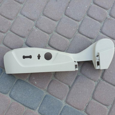 Obudowa plastik fotela Opel Insignia 13325198