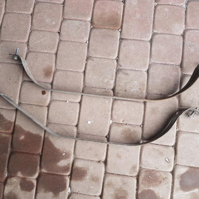 Uszy mocowania zbiornika wieszaki Opel Zafira C