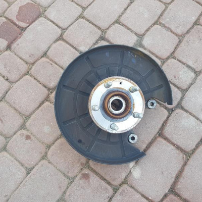 Zwrotnica tył tylna prawa OPC 2.8T Opel Insignia