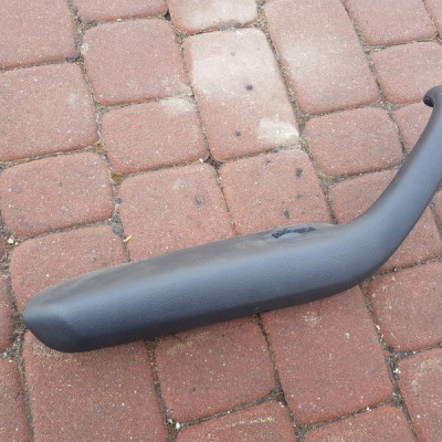 Podłokietnik tapicerki Audi A4 B6 8E0867373