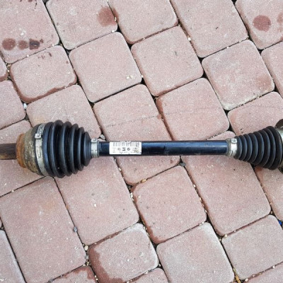 Półóś przegób półóśka Skoda Superb 8D0407271 HT