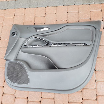 Boczek przód przedni Opel Zafira C TOURER skóra