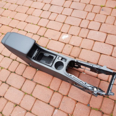 Tunel środkowy kompletny EU Opel Astra J I V 4