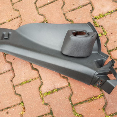 Plastik obudowa bagażnika Astra J IV 4 13385411