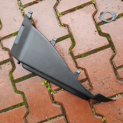 Osłona obudowa prawa Opel Astra J IV 4 13261690