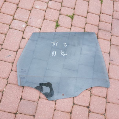 Szyba tył tylna ciemna kombi Opel Astra J IV 2013r