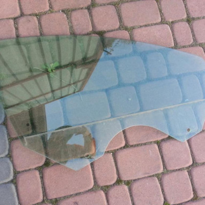 Szyba przód przednia Opel INSIGNIA kielce 2010r