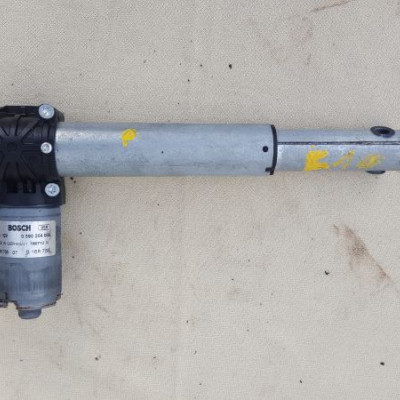 SILNIK FOTELA PRAWY BMW F10 9168756