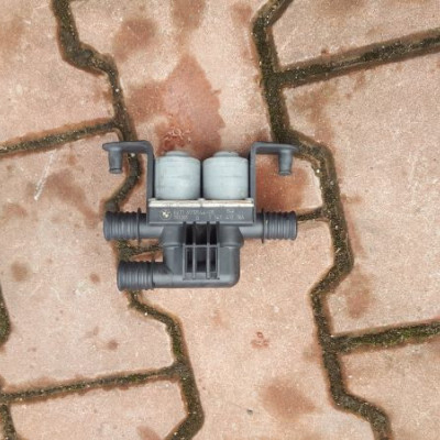 ELEKTRO ZAWÓR WODY BMW X5 1147412166 6910544-06