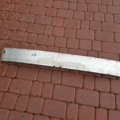 Belka zderzaka przód przednia wzmocnienie Corsa D