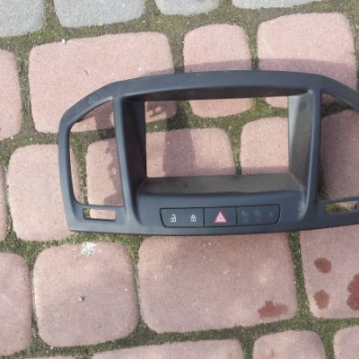 Obudowa ramka nawigacja panel nawi OPEL Insignia