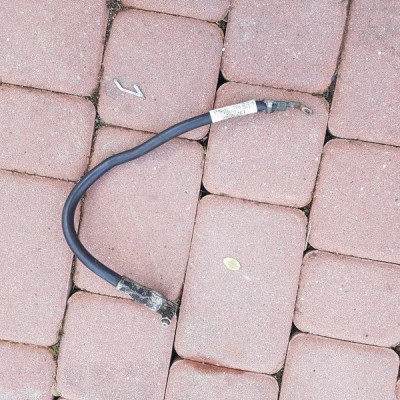 Przewód klema minusowa Opel Insignia 13238742