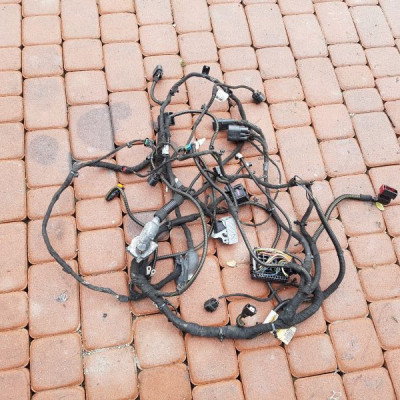 Wiązka komory silnika Opel Insignia 13282860