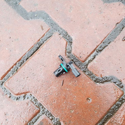 Czujnik wałka 237312832R R9M 450 Vivaro Trafic III