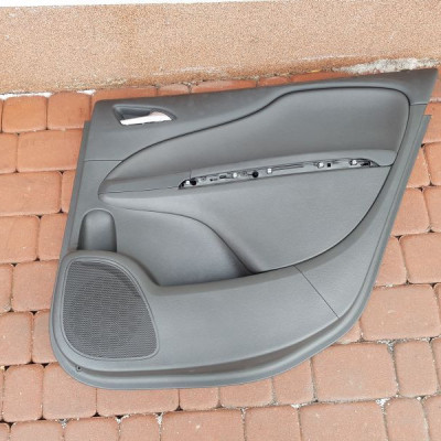 Boczek tył tylny skóra 13419636 Opel Zafira C 950