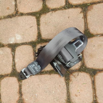 Pas Lewy Tył Opel Astra J 616596200C