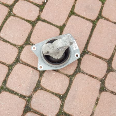 PODUSZKA SILNIKA Opel Insignia CC 13227731