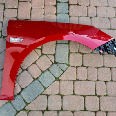 Błotnik przód przedni prawy Opel Astra K Z51a